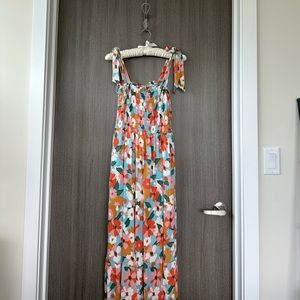 Floral Maxi Dress size M